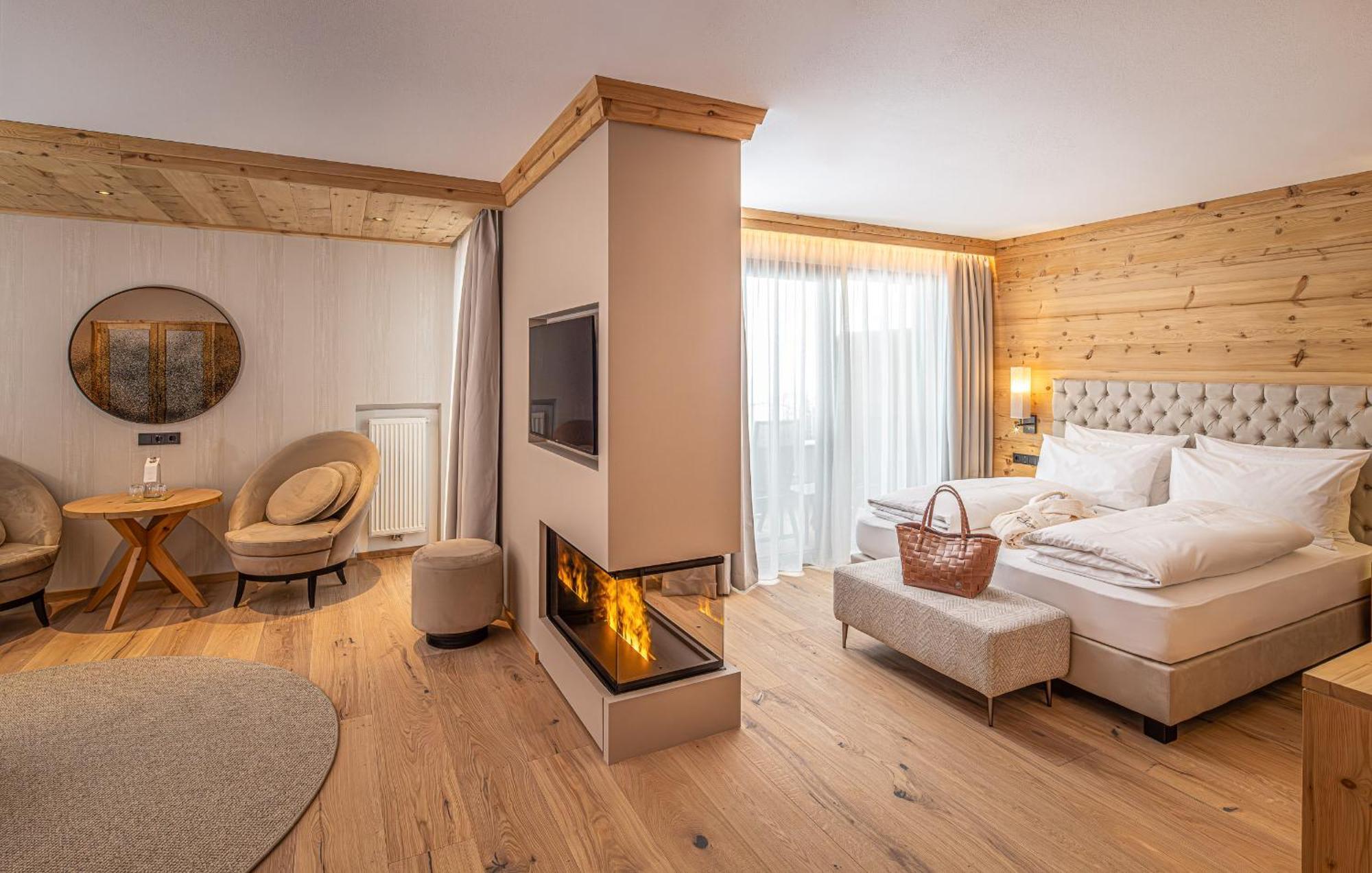 Savoy Dolomites Luxury & Spa Hotel Σέλβα ντι Βαλ Γκαρντένα Εξωτερικό φωτογραφία