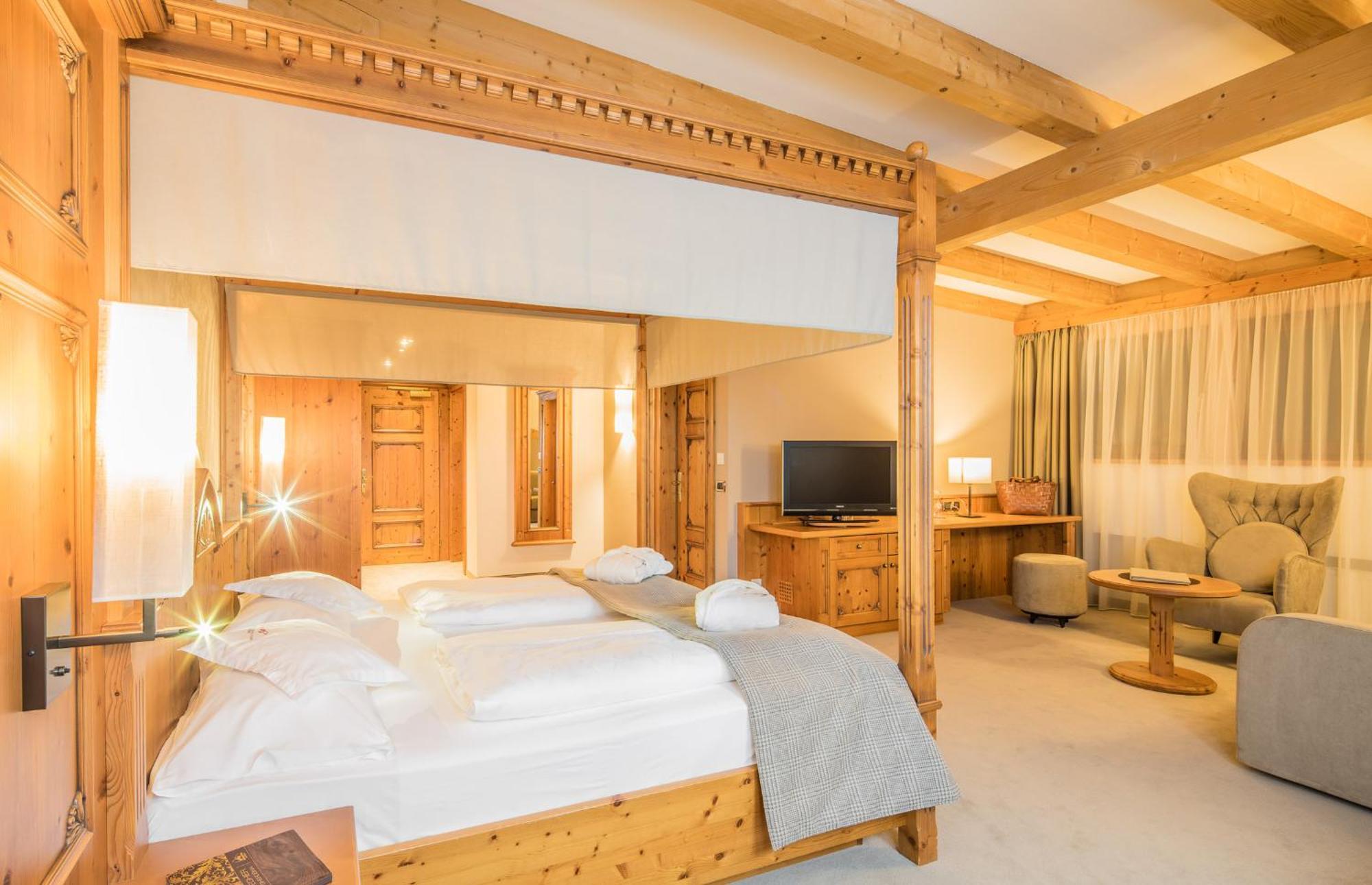 Savoy Dolomites Luxury & Spa Hotel Σέλβα ντι Βαλ Γκαρντένα Εξωτερικό φωτογραφία