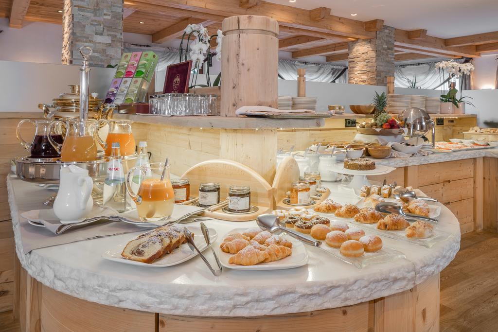 Savoy Dolomites Luxury & Spa Hotel Σέλβα ντι Βαλ Γκαρντένα Εξωτερικό φωτογραφία